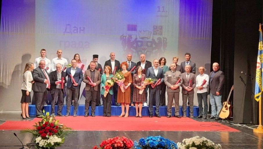 Гимназијалци добитници Октобарских награда Града Лесковца